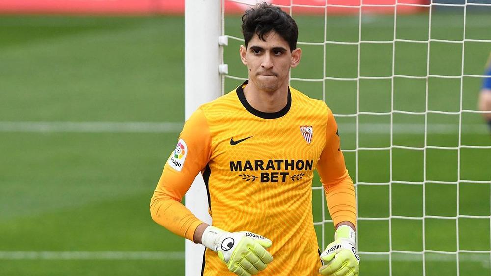 صحيفة "ماركا" تصف بونو بـ"الملاك الحارس لإشبيلية" إثر حفاظه على نظافة شباكه في 20 مباراة هذا الموسم
