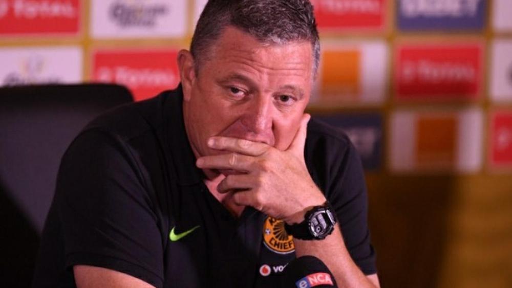 مدرب كايزر شيفس: "مواجهة بدلاء الوداد؟ لا تهمني هذه الأشياء.. إنه نادٍ كبير ونعرف تاريخه جيدًا"