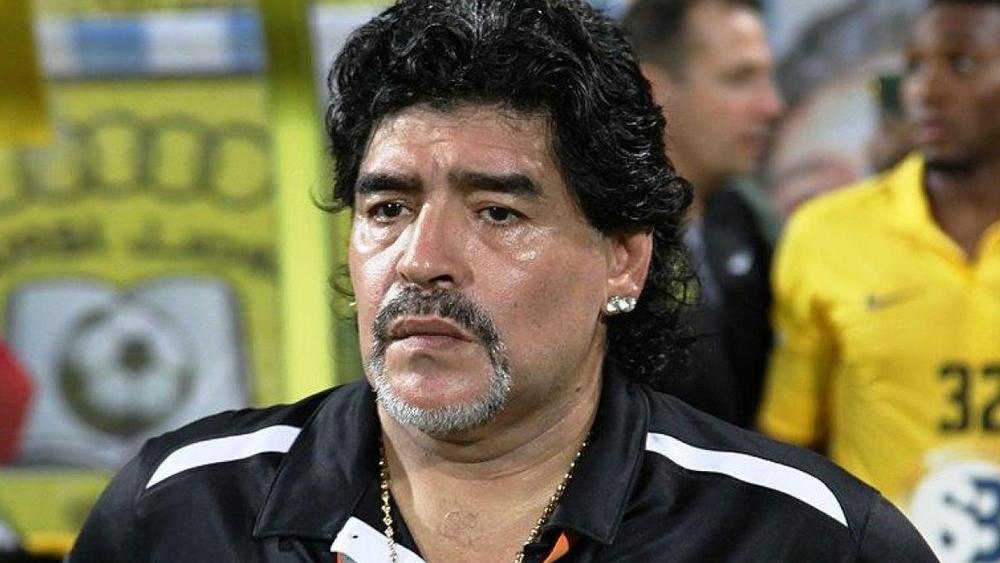 القضاء الأرجنتيني يبحث عن ثروة مارادونا في 7 دول  ويحدد ورثته الشرعيين في أبنائه الخمسة