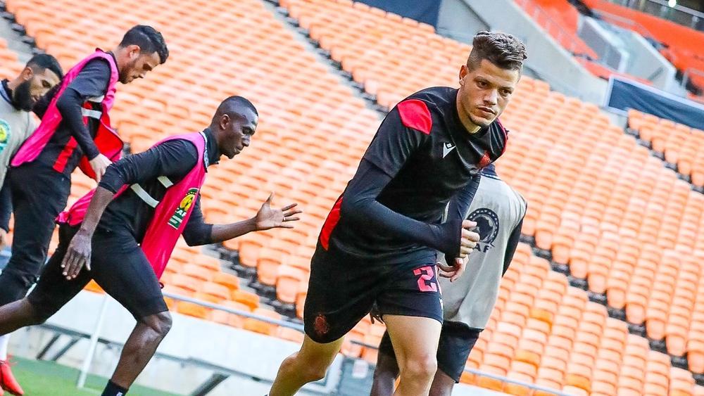 وسط غياب للركائز الأساسية والبنزرتي.. الوداد تكشف عن اللائحة الرسمية المستدعاة لمواجهة كايزر شيفس