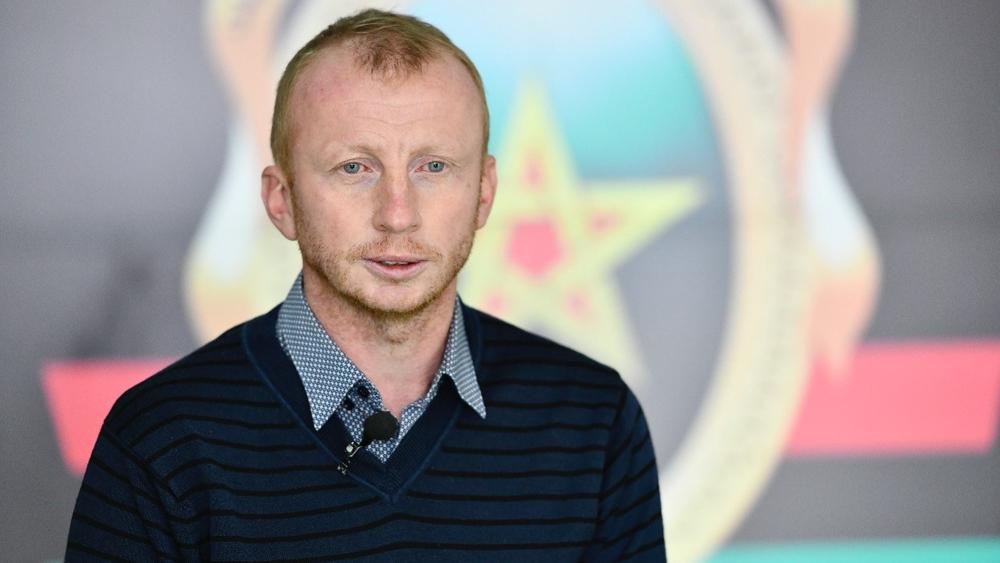 فاندنبروك لـ"البطولة": "لو تدخَّل أي شخص في اختصاصاتي سأقول له توقَّف وكل لاعب لم ينضبط مصيره الوَداع"