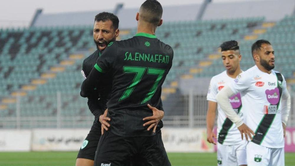 رغم النقص العددي.. مولودية وجدة يتغلب على مضيفه يوسفية برشيد ويحقق انتصاره الثالث تواليا في الدوري