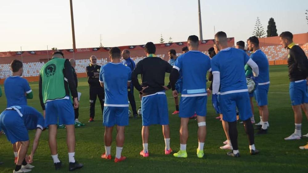 شبيبة القبائل يجري آخر حصة تدريبية تمهيدا لملاقاة نهضة بركان في كأس الكونفدرالية