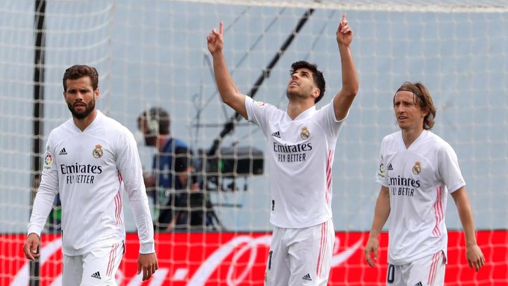 التشكيل الرسمي لريال مدريد في "قمة الليلة" أمام ليفربول