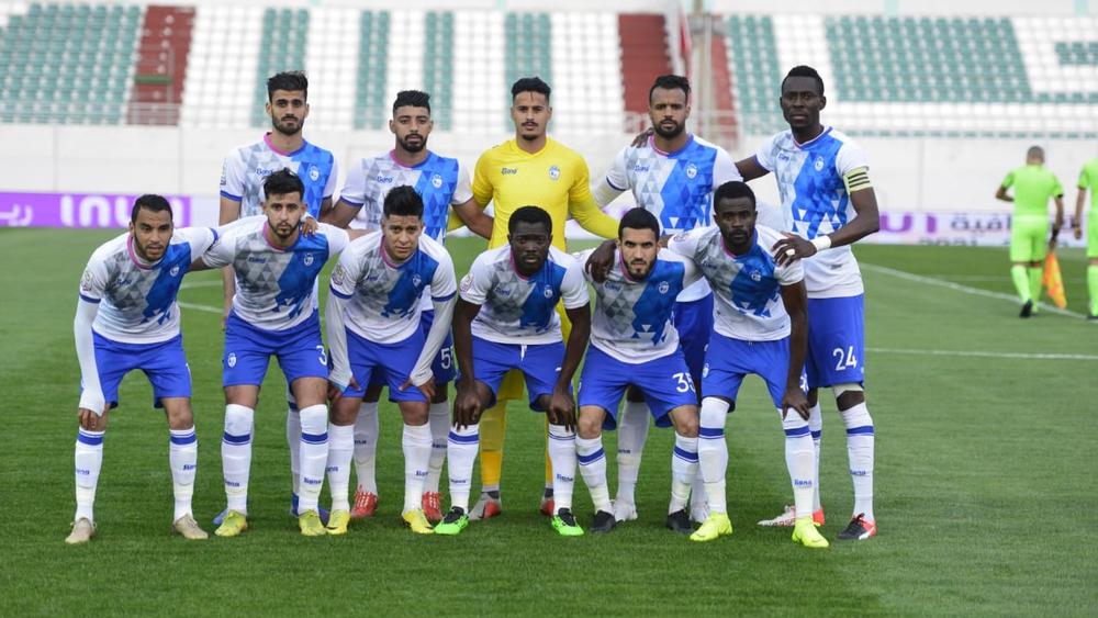 فَشلَ في الانتصار ضمن آخر 5 مباريات رسمية.. سريع واد زم يتهاوى وجماهيره تنتفض وتثور