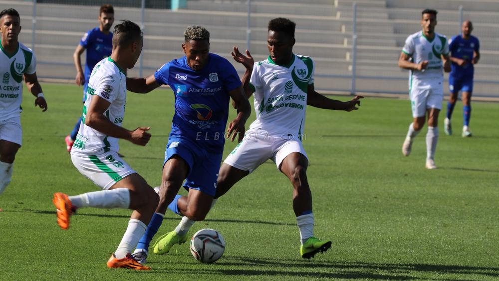 أ. الدشيرة يواصل صدارته للقسم الثاني بتعادله أمام "الكاك" وأ. خريبكة وسطاد المغربي يصعدان للوصافة بتغلبهما على "الواف" وشباب بنجرير