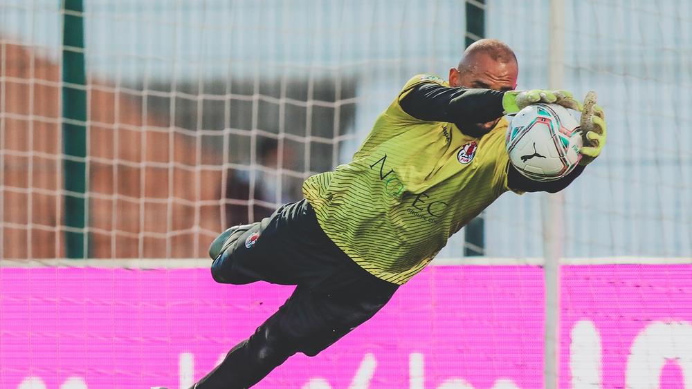 أمسيف يتصدى لركلة جزاء في "الوقت القاتل" ويهدي الفتح انتصارا ثمينا على "الماط"