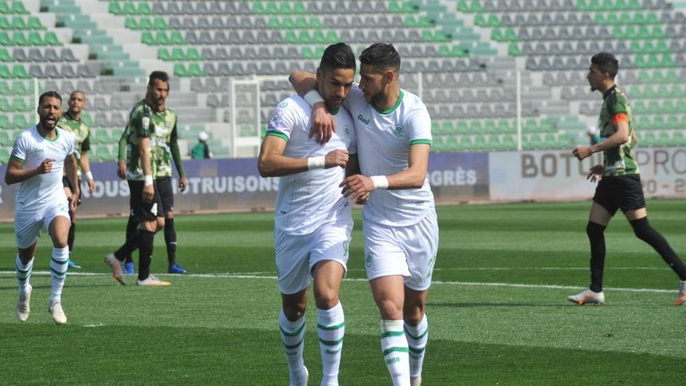 مولودية وجدة تستعيد خدمات باهي والسمومي أمام الوداد