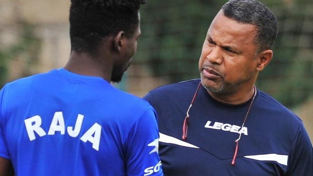 الرجاء تجري أول حصة تدريبية "رمضانية" بحضور لسعد الشابي والمعد البدني الجديد ورئيس النادي