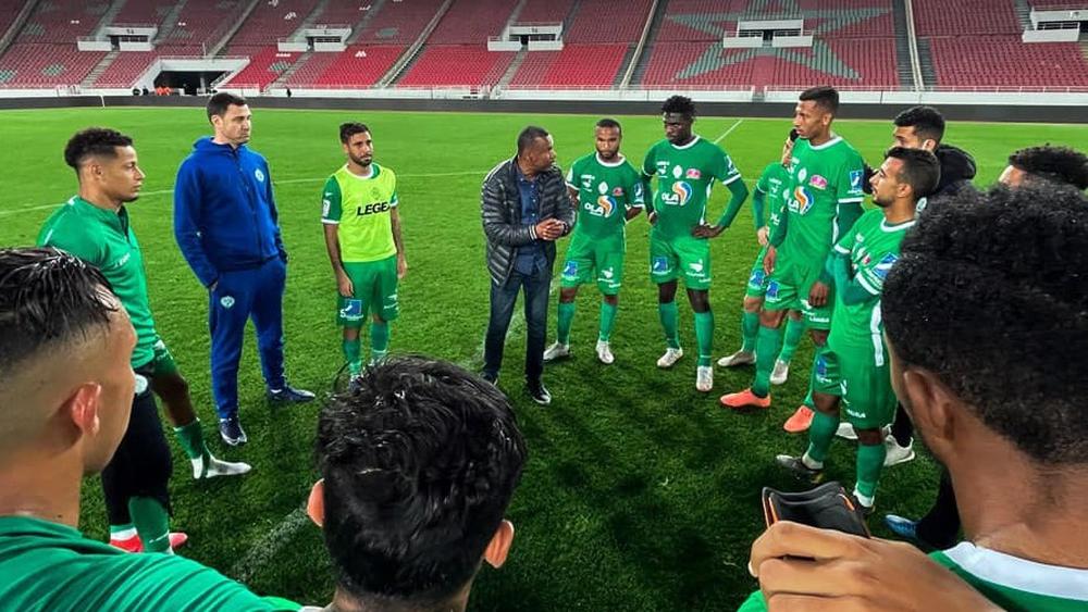 انتصار في أول اختبار.. هل هي أولى بوادر نجاح "الفلسفة التكتيكية" للتونسي لسعد الشابي رفقة الرجاء؟