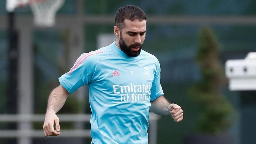 مران ريال مدريد يشهد عودة الثنائي المُصاب "كارفاخال وكروس"