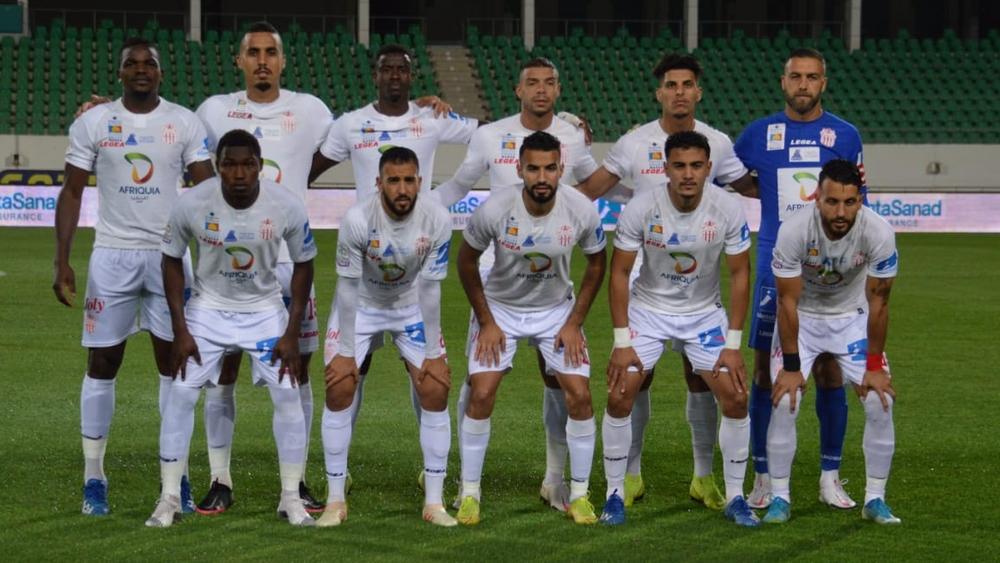 حسنية أكادير يستكمل تداريبه بمعدل حصة كل يوم قبل السفر بعد غد الخميس للرباط من أجل مواجهة الجيش الملكي