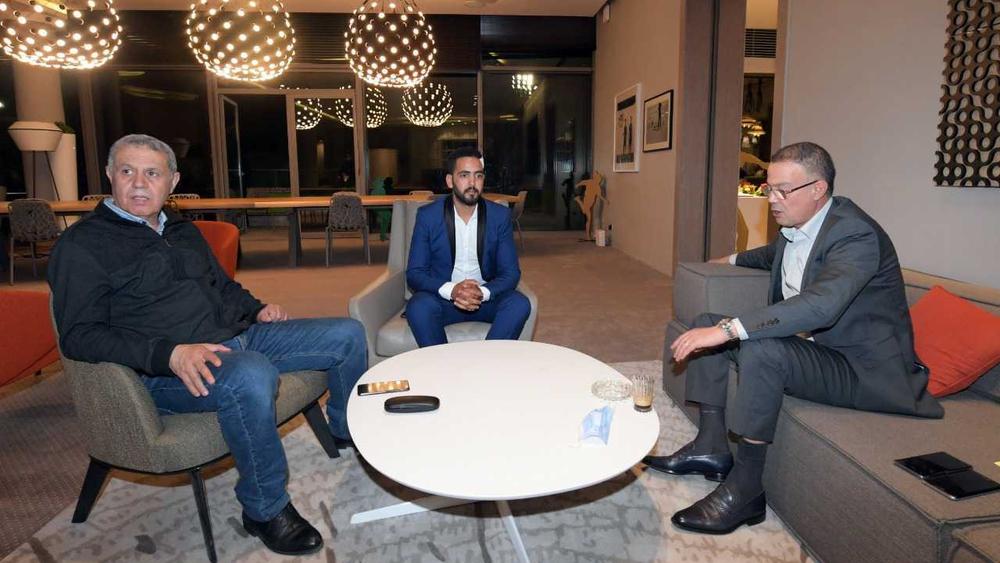 لقجع يستقبل الحكم بوعدلية بعد تعرُّضه لاعتداء من لاعب "رجاء زواغة" ضمن مباراة لـ"القسم الشرفي الممتاز"