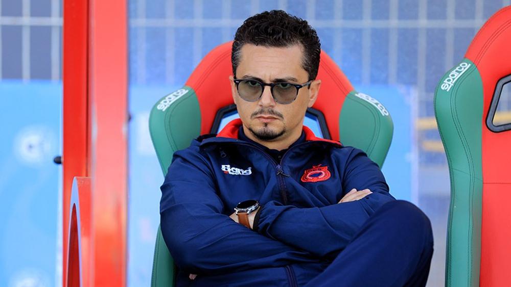 الكرمة مدرب أولمبيك آسفي لـ"البطولة": "مباراة الرجاء قوية ومن سيكون جاهزا على المستوى الذهني سيظفر بالنقاط الثلاث"