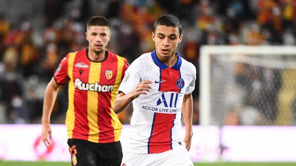 برشلونة يفكِّر في "استرجاع" المغربي الأصل "قيس رويز"