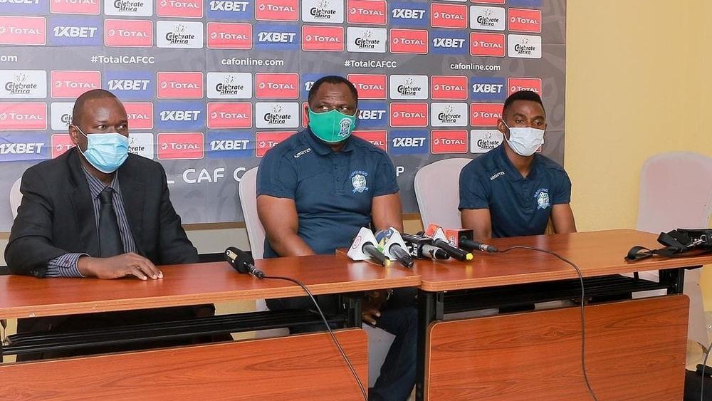 مدرب نامونغو يُرشّح الرجاء لبلوغ نهائي كأس الكونفدرالية: "إنه فريق مُتمرّس أفريقيا ويضم لاعبين رائعين"