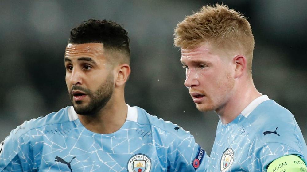 دي بروين يكشف ما قاله لمحرز قبل تسديد الركلة الحرة: "إذا كُنتَ تؤمن بنفسك فمن أنا لأمنعك من التسديد؟ إنني أؤمن بجميع زملائي"