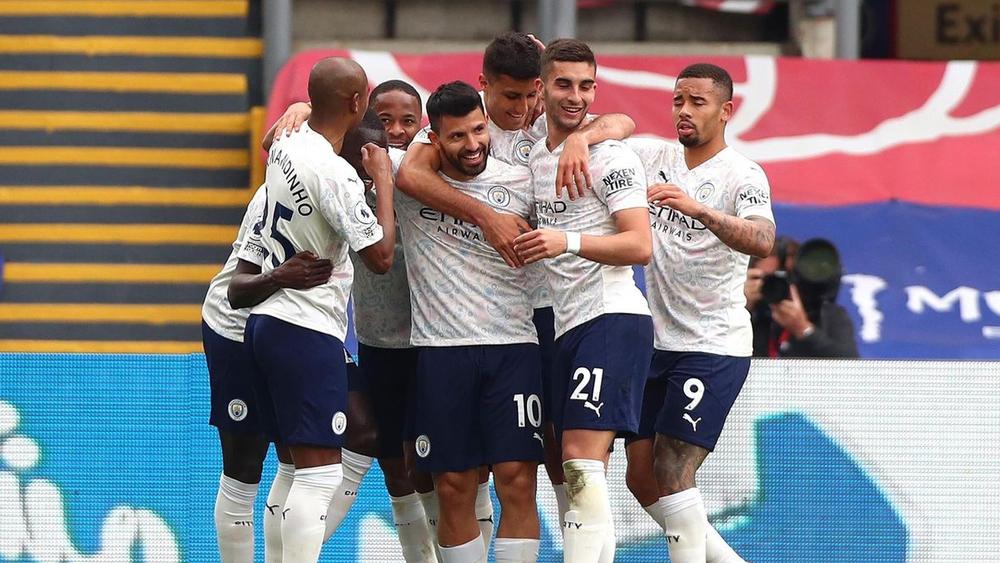 مانشستر سيتي يهزم كريستال بالاس وينتظر "نقطتين" للفوز بلقب الدوري الإنجليزي