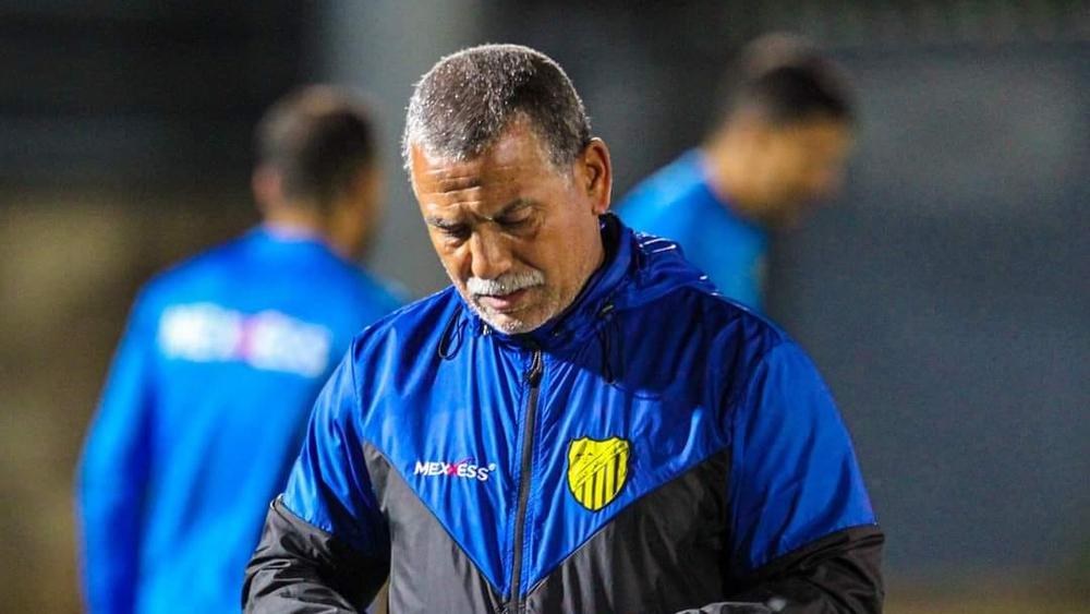 جماهير "الماص" لعزيز السليماني قبل مواجهة ا.طنجة: "كنتِي باغِي فُرصة وهاهيَ دابا بين يدّيك"