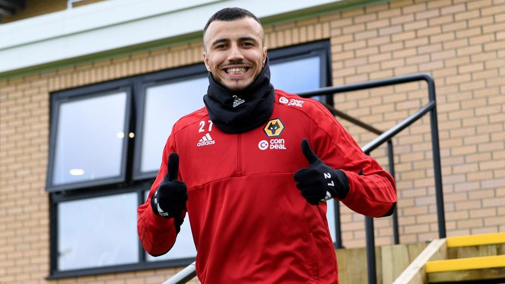 حوار خاص/ رومان سايس لـ"البطولة": "أنحدر من عائلة تشجع الوداد الرياضي وأنا كذلك أُناصره.. أتفهم أن تكون الجماهير أحياناً غاضبة من أداء المنتخب الوطني"