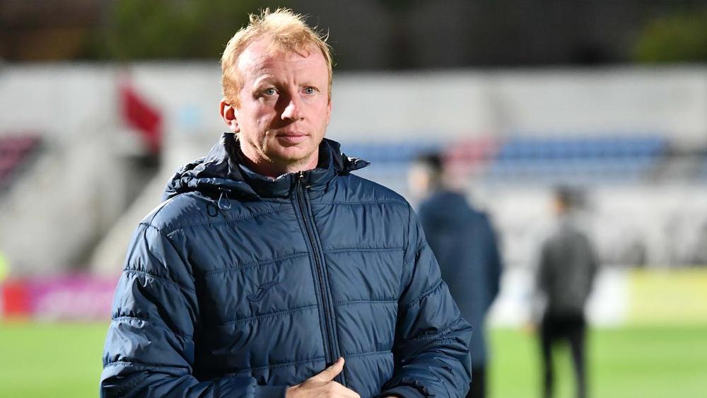 مدرب الجيش يرفع التحدي في وجه الرجاء والوداد ويؤكد: "حظوظنا كبيرة أمام الفريقين في الكأس والبطولة"