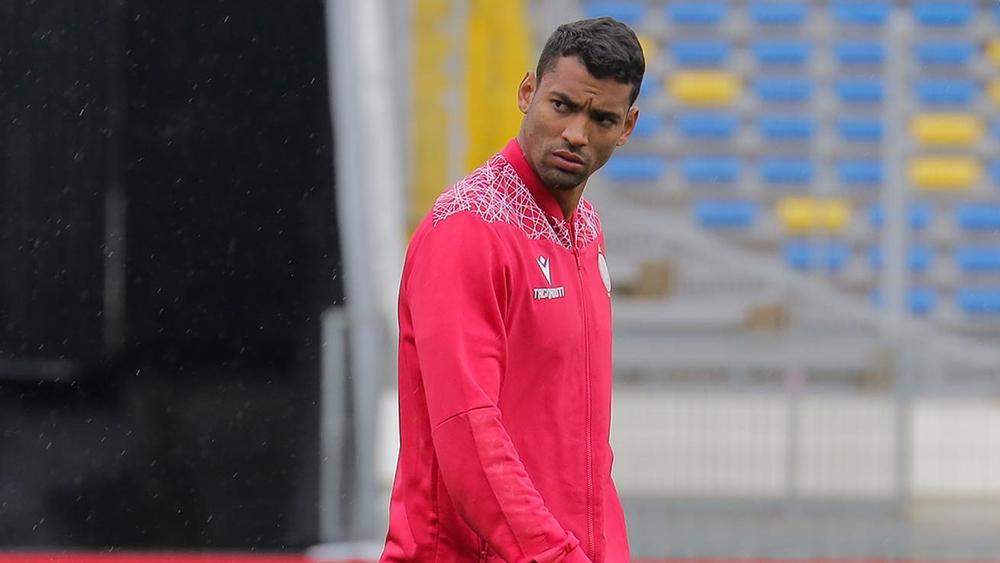 مسحة طبية جديدة للتكناوتي لتحديد إمكانية لحاقه بمواجهة المحمدية والبنزرتي يترقب نتائج الفحوصات للاطمئنان على "حراسة المرمى"