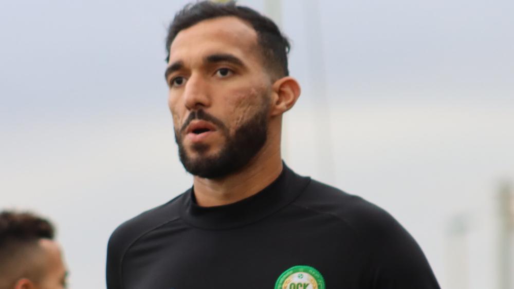 أولمبيك خريبكة يلحق حارسه "عقيد" بفريق الأمل ويغرمه مبلغ خمسة ملايين سنتيم بسبب خطئه "القاتل" في مباراة الكوكب المراكشي