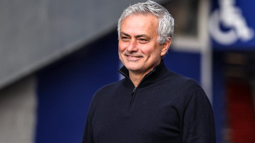 رسميًا/ مورينيو يتولى تدريب روما الإيطالي