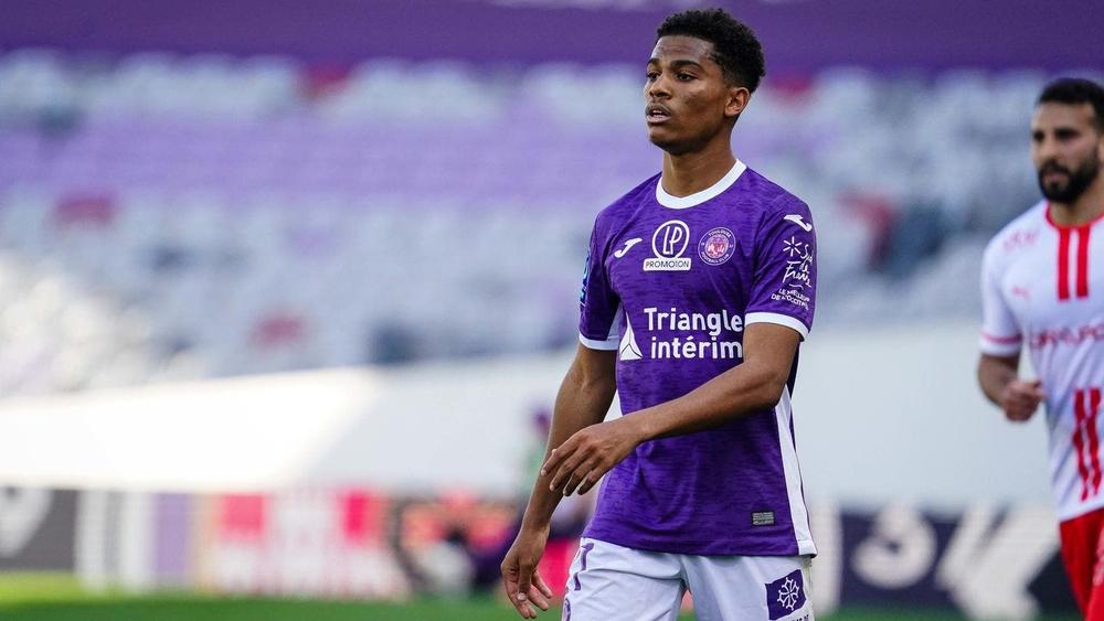 أولمبيك مارسيليا توصل لاتفاق مبدئي مع "المغربي الأصل" أمين عدلي