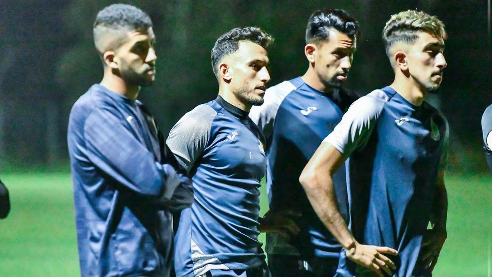 الجيش الملكي يخوض حصته التدريبية ما قبل الأخيرة استعداداً لمباراة القمة أمام الوداد الرياضي