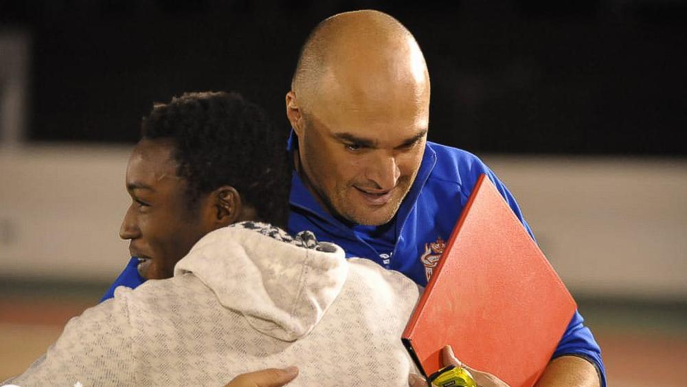 رضا حكم: "هناك نقاط سلبية في البطولة خارجة عن نطاق كرة القدم وننتظر تدخل أهل الاختصاص"