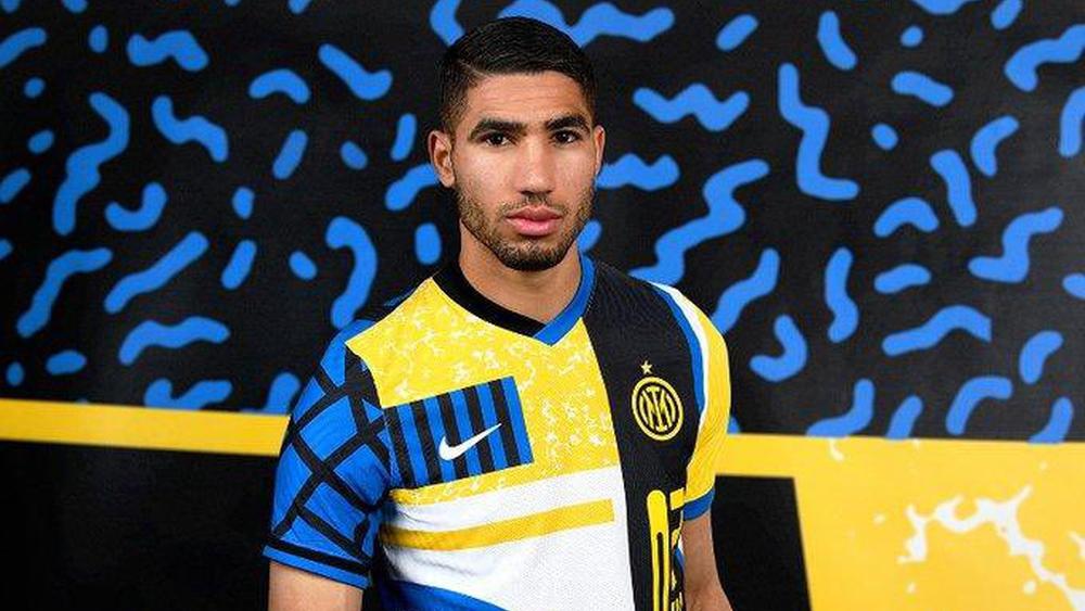 بحضور حكيمي وجميع اللاعبين.. الإنتر يخوض مباراته غدًا أمام روما بـ"القميص الرابع"