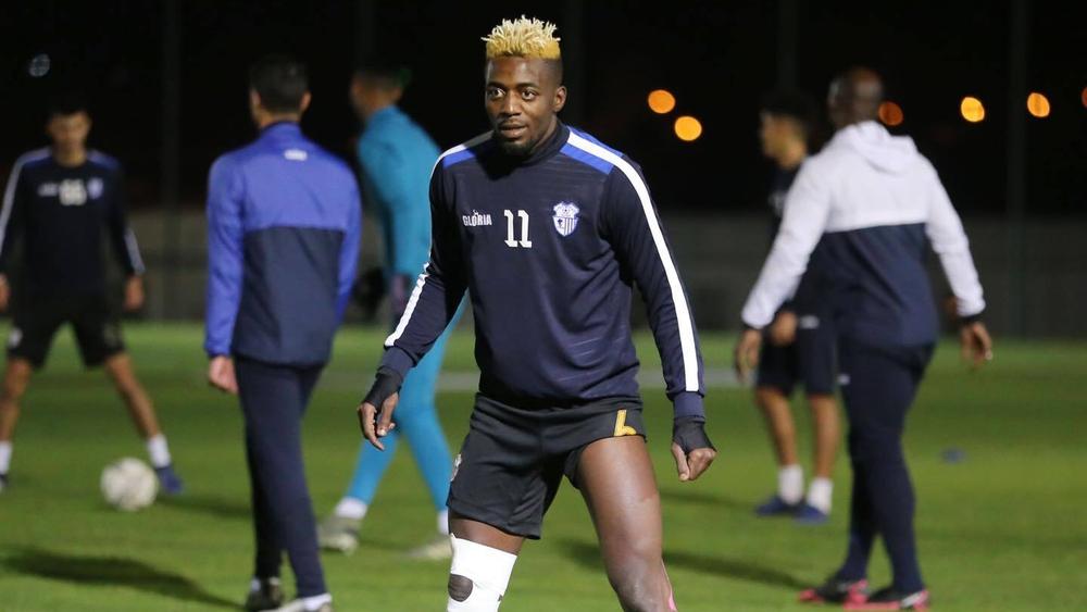 أكسيل مايي يلتحق بمالانغو في صدارة هدافي البطولة الاحترافية بثمانية أهداف