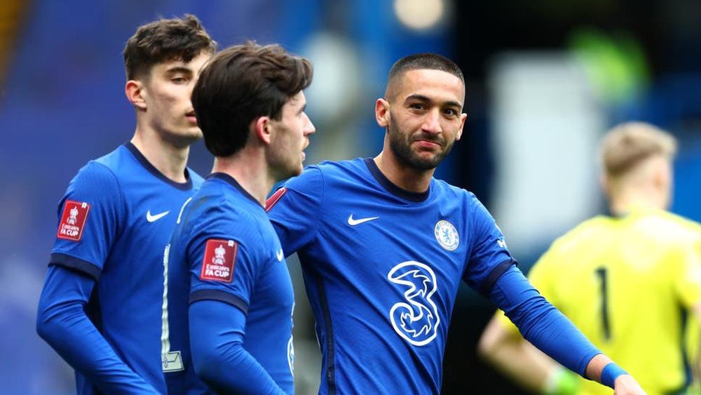 توخيل يدفع بالنجم المغربي حكيم زياش كأساسي في نهائي كأس الاتحاد الإنجليزي