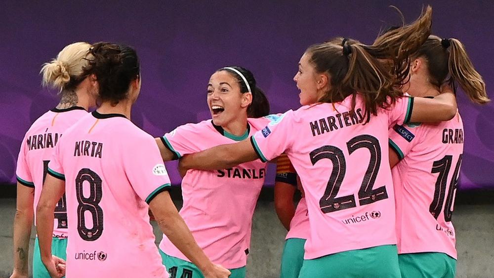 إناث برشلونة يهزمن تشيلسي ويُتوجن بطلات لدوري أبطال أوروبا للسيدات كأول فريق إسباني يحرز اللقب