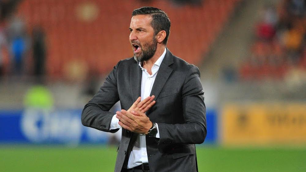 مدرب أورلاندو بيراتس: "هدف الرجاء ضدنا كان يجب اعتباره خطأ من الحكم ومالانغو لاعب جيد بمهارات عالية"