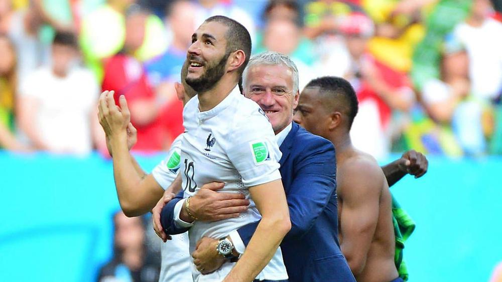 ديشان: "أجرينا نقاشاً طويلاً أنا وبنزيما.. لا يُمكن تغيير الماضي لكن الحاضر والمستقبل هما الأهم"