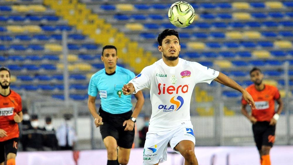 الرجاء تستعيد الورفلي والحافيظي أمام أورلاندو بيراتس والفريق يغادر الحجر الصحي مباشرة بعد نهاية المباراة