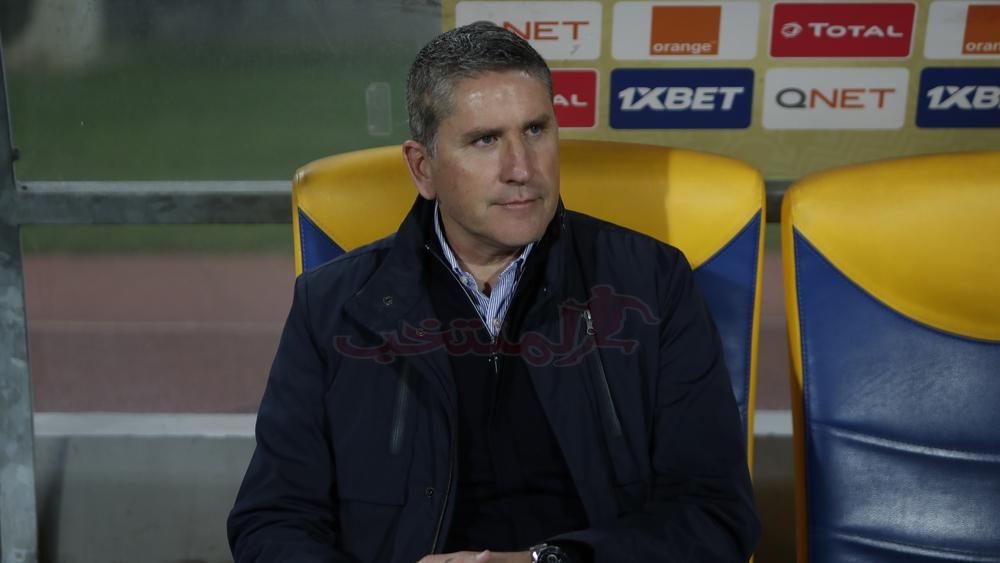 بعد اقتراب الفريق من الهبوط لدوري الدرجة الثالثة.. إدارة نادي كاستيون الإسباني تقيل المدرب خوان غاريدو