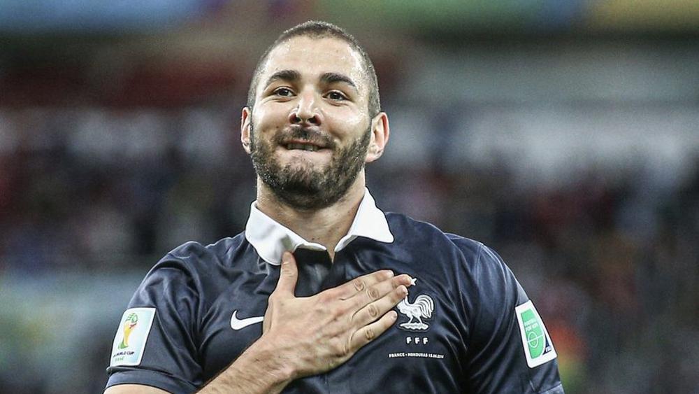 بنزيما: "لم أستسلم أبدا والآن تلقيت مكافأتي.. لا يجب التركيز على ثنائية مبابي-بنزيما لأن هناك مواهب أخرى كغريزمان وجيرو وبوغبا"