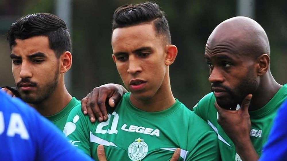 قائمة الرجاء الرياضي لمواجهة أورلاندو بيراتس الجنوب أفريقي تعرف خمسة غيابات "وازنة"