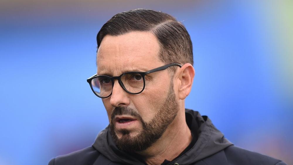 رسميًا/ فالنسيا يتعاقد مع بوردالاس لتدريبه خلفًا لخافي جارسيا