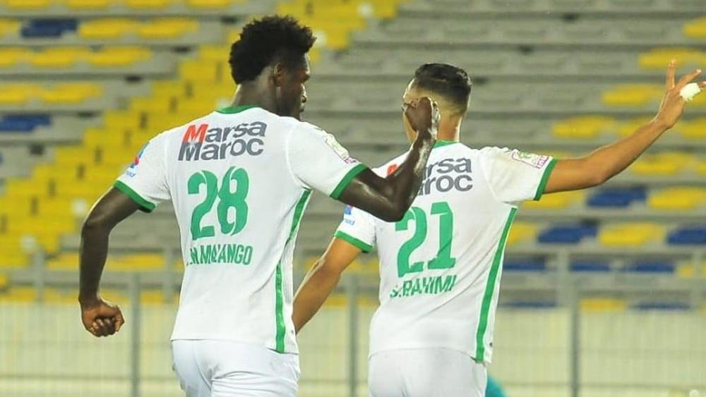 مدرب بيراميدز يخصص برنامجا "مكثفا" لمتابعة الرجاء عبر "الفيديو" ويحذر لاعبيه من رحيمي ومالانغو