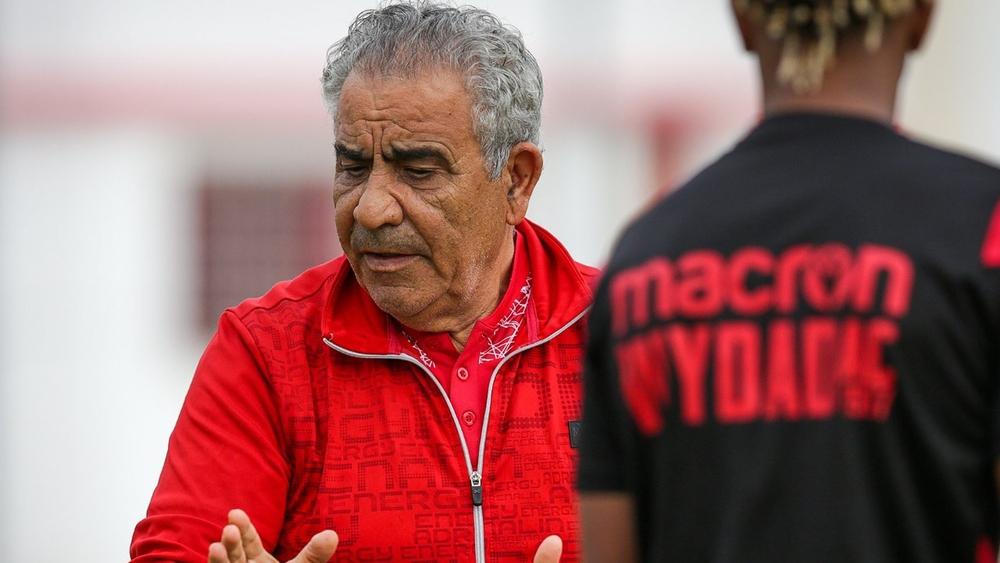 البنزرتي: "كايزر شيفس لم يقم بأي محاولة في المباراة والفار في أفريقيا دائما ضد الوداد وقادرون على تحقيق التأهل للنهائي"