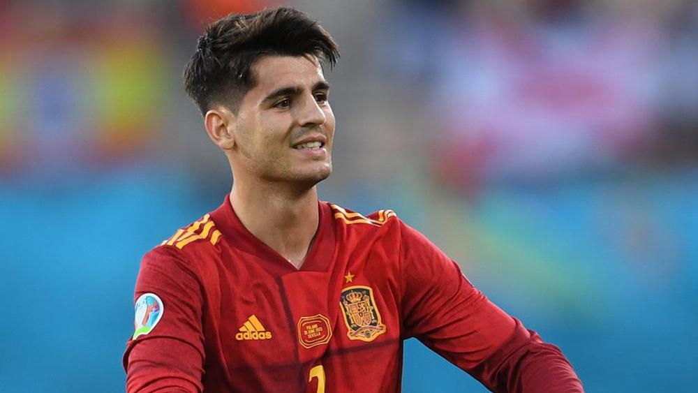 موراتا: "عانقت إنريكي لمنحي ثقته.. أمامنا مباراة نهائية أمام سلوفاكيا ومن حق الجماهير الانتقاد ما دمنا في بلد يعترف بحرية التعبير"