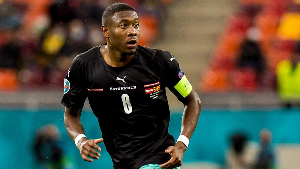 ألابا: "سأحتفل بعيد ميلادي هذا العام مع المنتخب.. مباراة أوكرانيا مهمة وسنحاول كتابة التاريخ فيها"