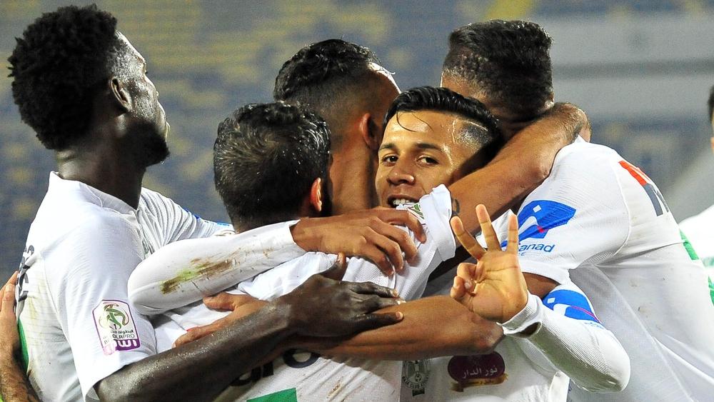 تأكيدا لخبر "البطولة".. الشابي يُريح خط دفاعه أمام الدفاع الجديدي مع غياب حافيظي وحضور عبد الله فرح