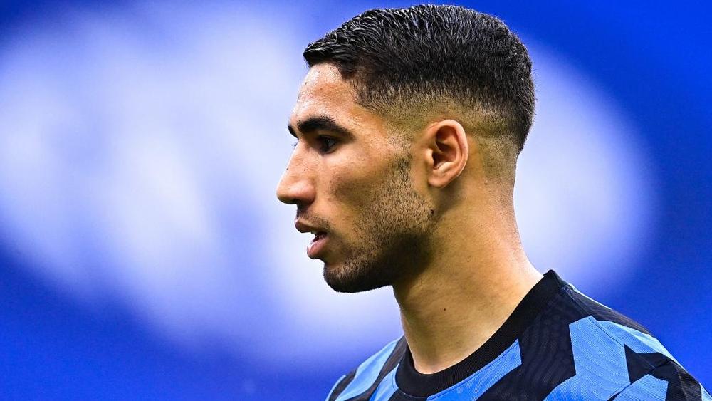 باريس سان جيرمان يُغلق "صفقة حكيمي" بـ60 + 10 ملايين يورو والمغربي يخضع للفحص الطبي بداية الأسبوع المقبل