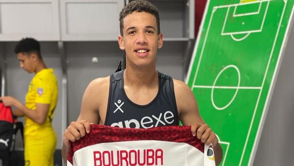 بوروبة (مدافع أشبال الأطلس): "نطمح للتتويج باللقب العربي وفق الإمكانات المتاحة.. تشجيع المغاربة يرفع منسوب الثقة وسنسعى دائما لإسعادهم"