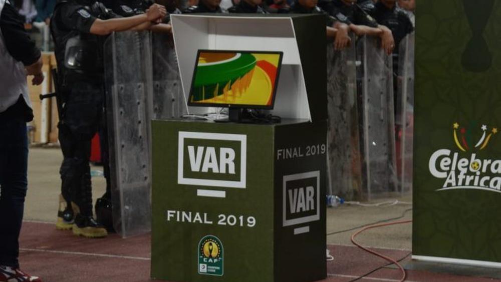 خاص/ مباراة الوداد الرياضي وكايزر شيفس أُجريت دون "فار"!